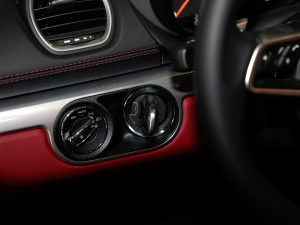 2020Boxster 2.0T п؅^