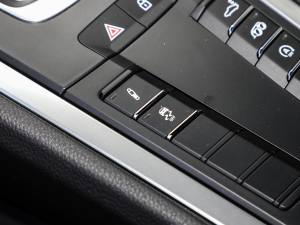 2020Cayman 2.0T п؅^(q)