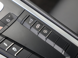 2020Cayman 2.0T п؅^(q)