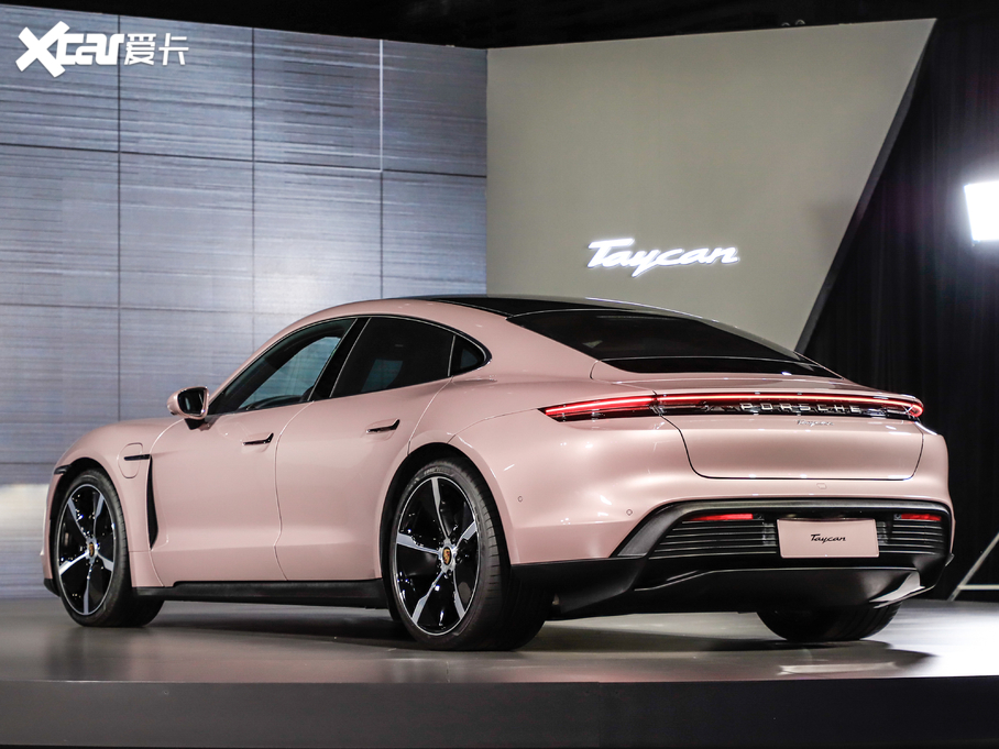 2020Taycan 