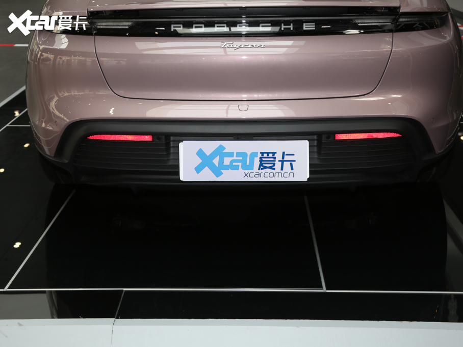 2020Taycan 