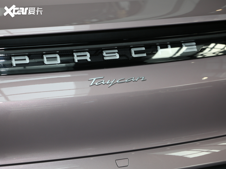 2020Taycan 