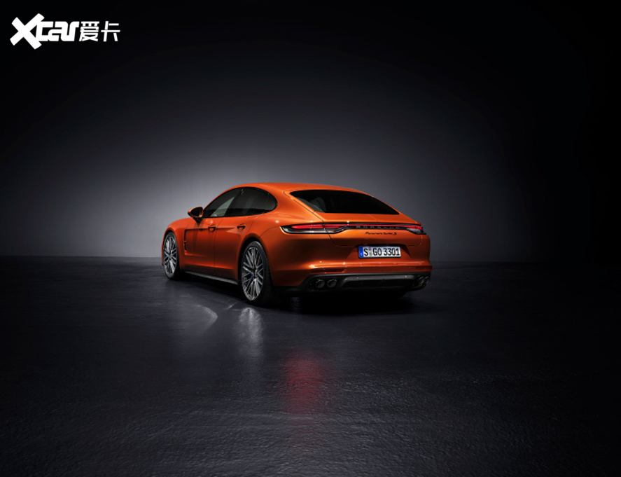 2021Panamera Turbo S