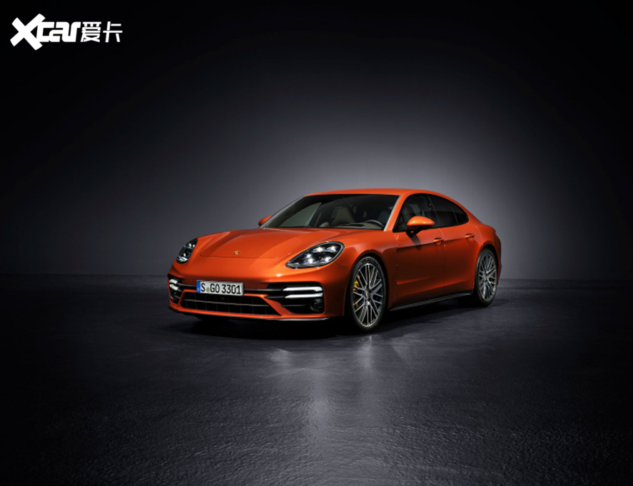 2021Panamera Turbo S