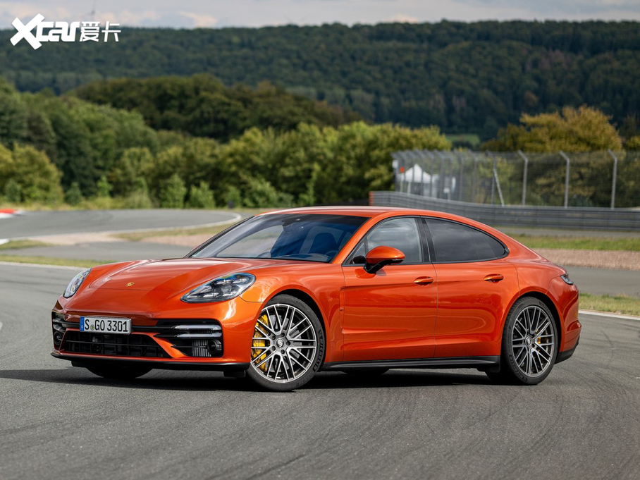 2021Panamera Turbo S