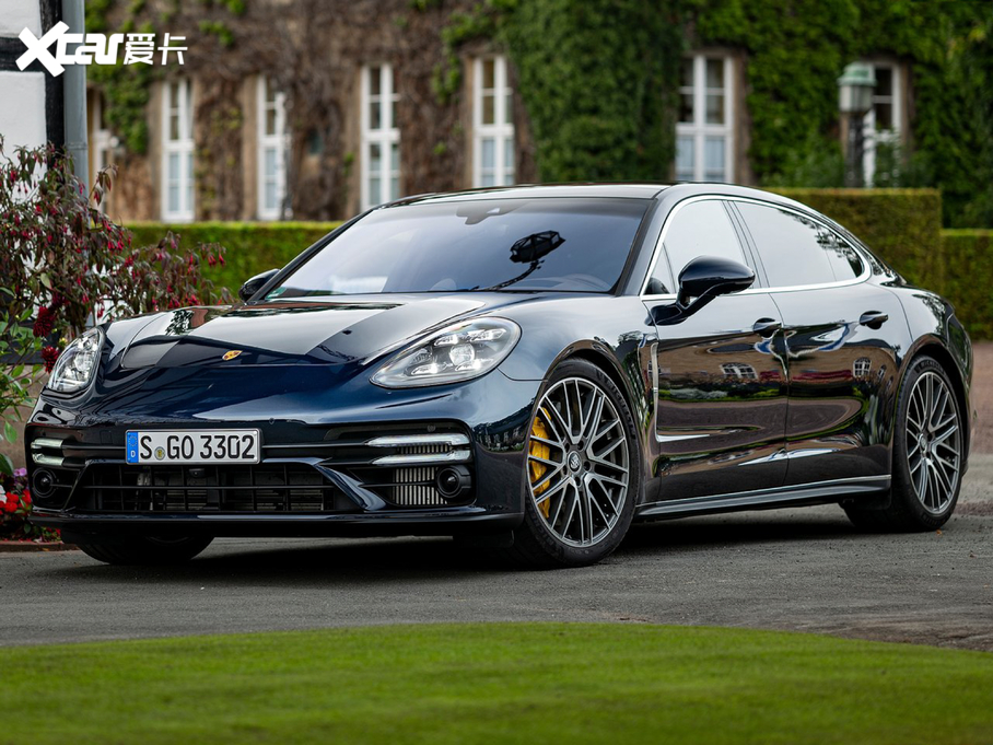 2021Panamera Turbo S L
