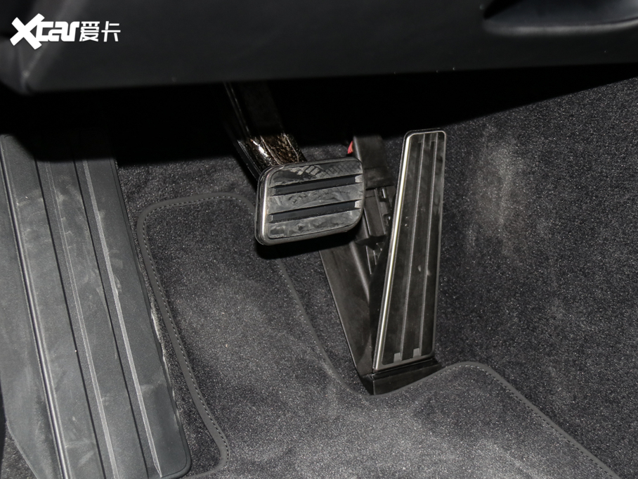 2021Panamera Turbo S