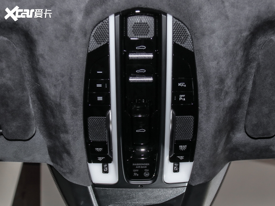 2021Panamera Turbo S