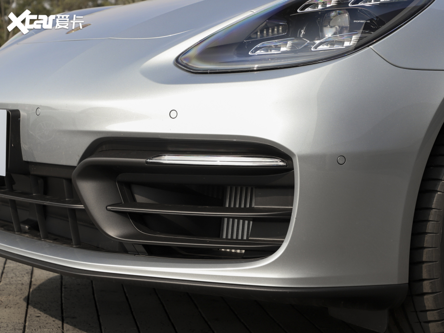 2021Panamera 4 Sport Turismo