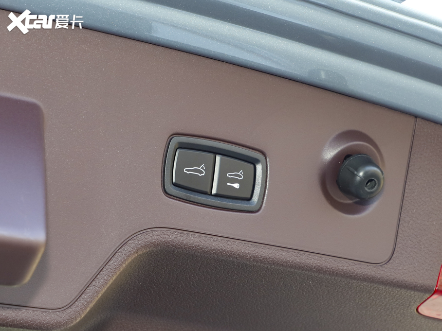 2021Panamera 4 Sport Turismo