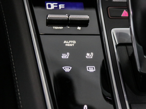 2021Turbo S п؅^(q)