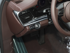 20214 Sport Turismo п؅^