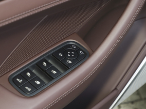 20214 Sport Turismo п؅^