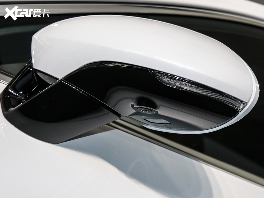 2021PanameraԴ 4S E-Hybrid L