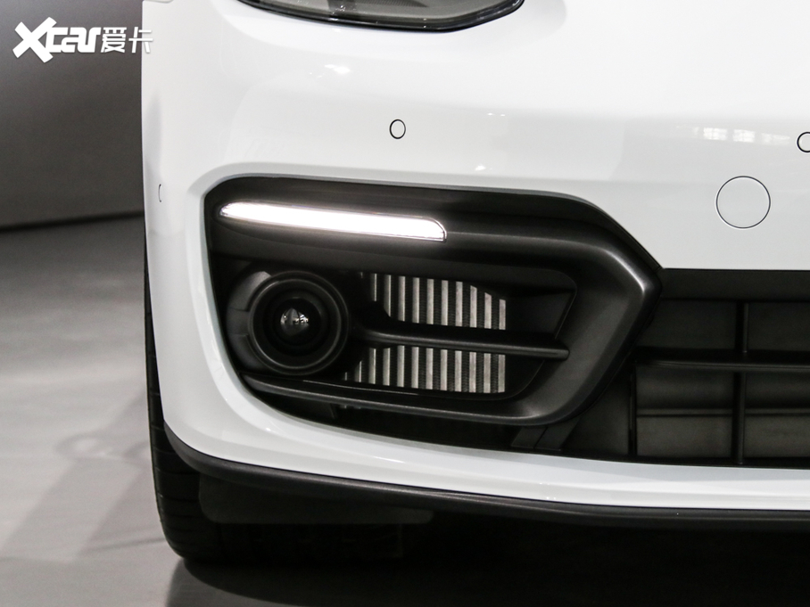 2021PanameraԴ 4S E-Hybrid L