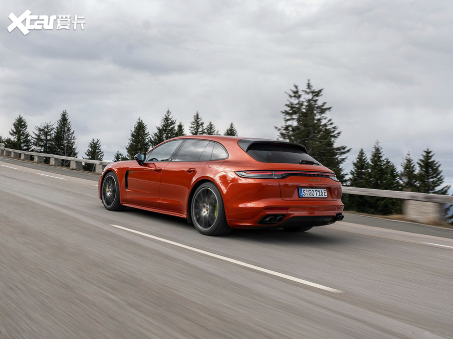 2021PanameraԴ 4 E-Hybrid Sport Turismo