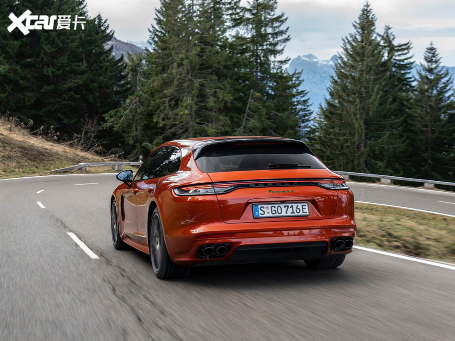 2021PanameraԴ 4 E-Hybrid Sport Turismo