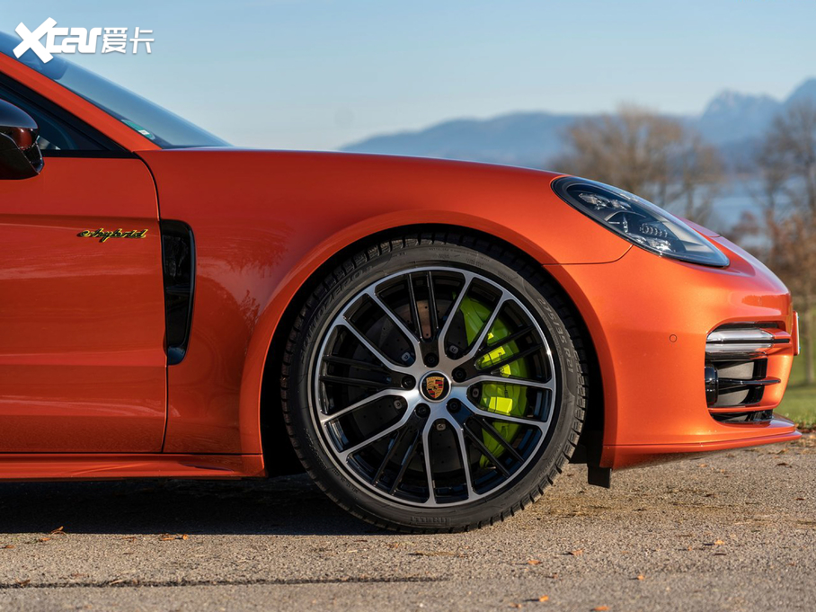 2021PanameraԴ 4 E-Hybrid Sport Turismo