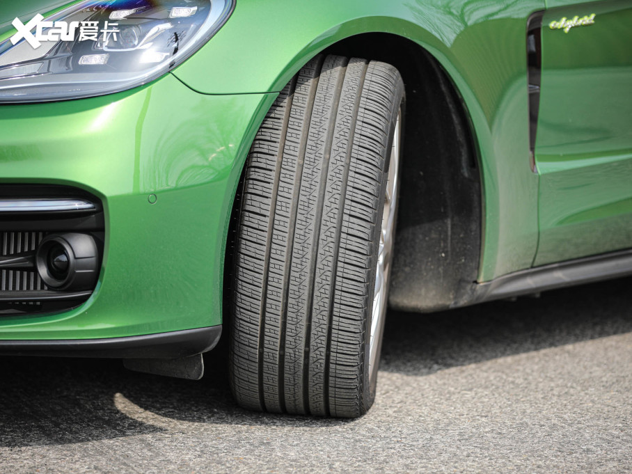 2021PanameraԴ 4S E-Hybrid Sport Turismo