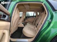 空间座椅Panamera E-Hybrid后排空间