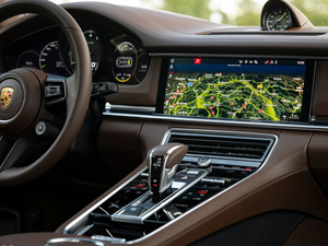 20214S E-Hybrid п؅^