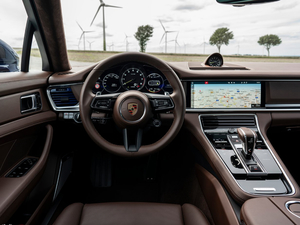 20214S E-Hybrid п؅^