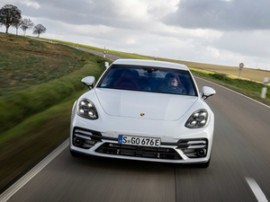 2021Turbo S E-Hybrid (x)(ji)^