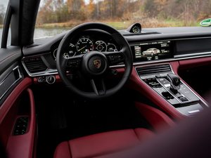 2021Turbo S E-Hybrid п؅^