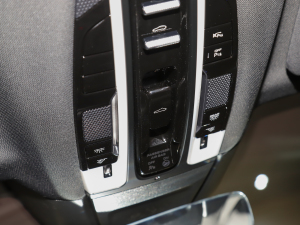 20214 E-Hybrid п؅^