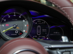 20214 E-Hybrid п؅^