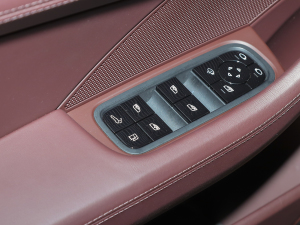 20214 E-Hybrid п؅^