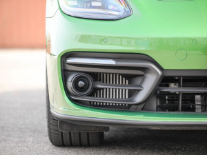 20214S E-Hybrid Sport Turismo ^