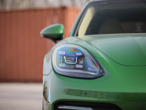 20214S E-Hybrid Sport Turismo ^