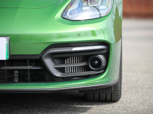 20214S E-Hybrid Sport Turismo ^