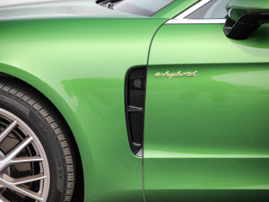 2021款4S E-Hybrid Sport Turismo 细节外观