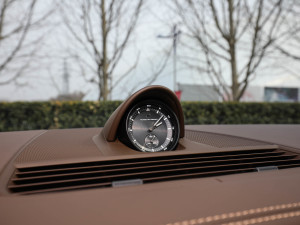 20214S E-Hybrid Sport Turismo п؅^(q)