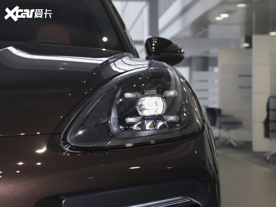 2021CayenneԴ E-Hybrid