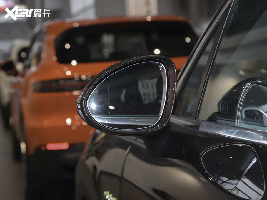 2021CayenneԴ E-Hybrid