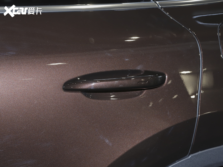 2021CayenneԴ E-Hybrid