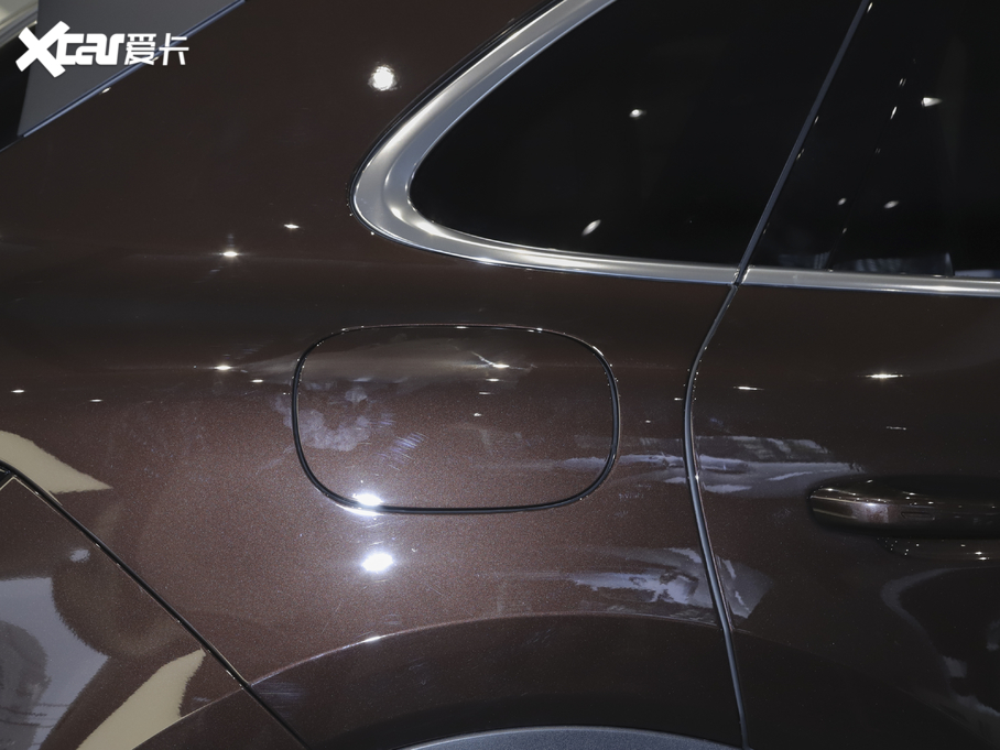 2021CayenneԴ E-Hybrid