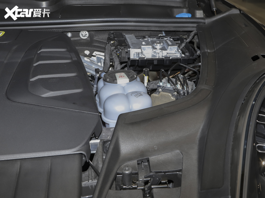 2021CayenneԴ E-Hybrid