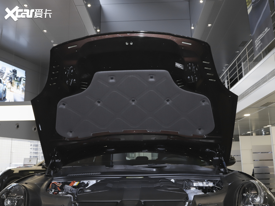 2021CayenneԴ E-Hybrid