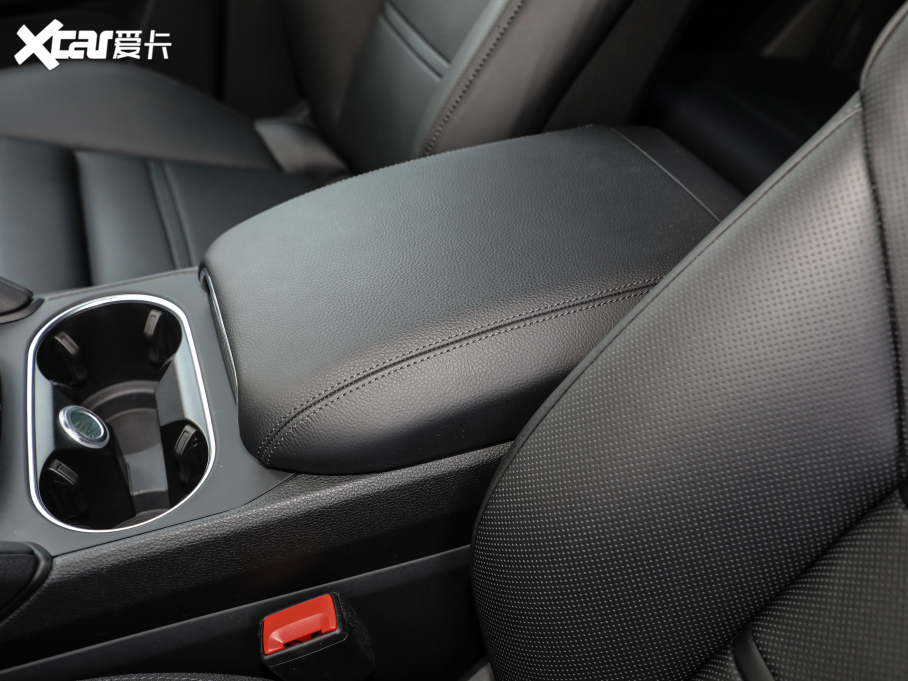 2021CayenneԴ E-Hybrid