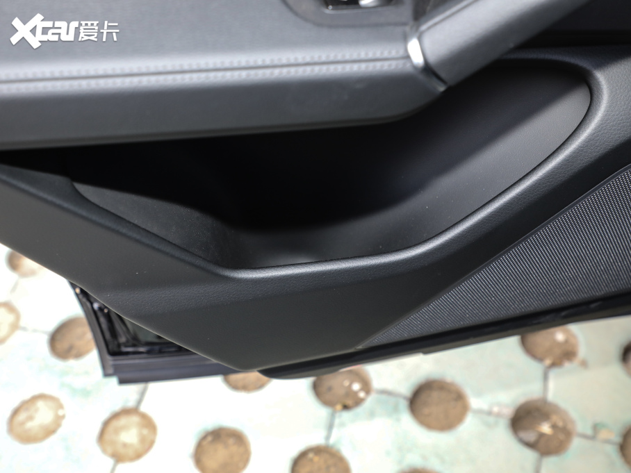 2021CayenneԴ E-Hybrid