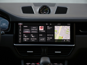 2021款E-Hybrid Coupé 中控台显示屏