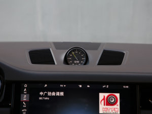 2021款E-Hybrid Coupé 中控区