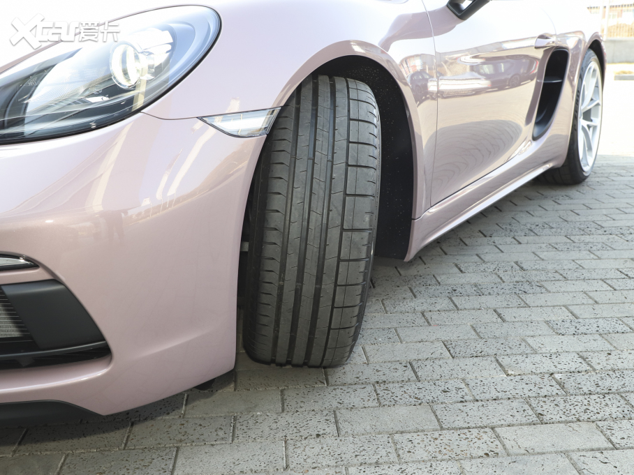 2021r718 Spyder 2.0T