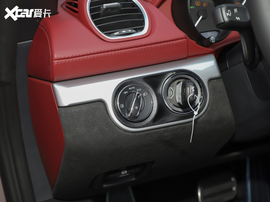 2021r718 Spyder 2.0T