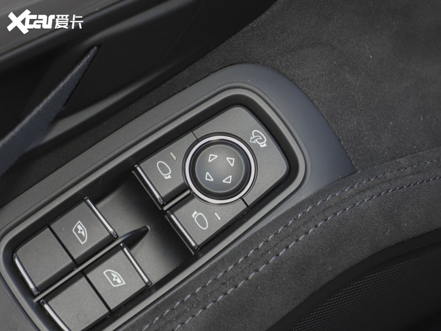 2021r718 Spyder 2.0T