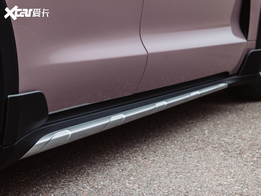 2022Taycan 4 Cross Turismo